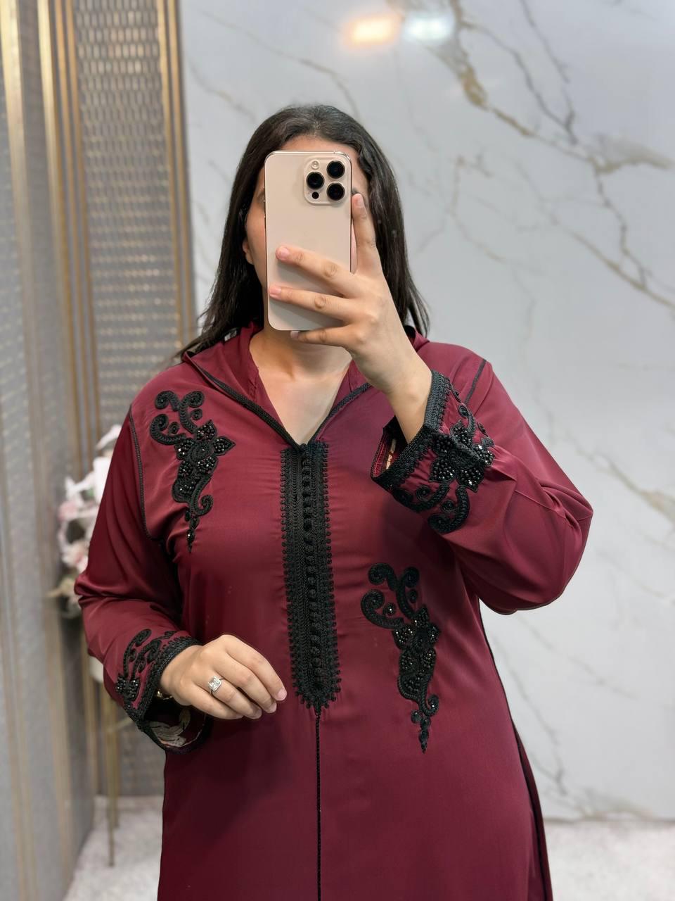 Luxury Moroccan Djellaba with Hand-Embroidered Design - Crafted by Top Moroccan Designers