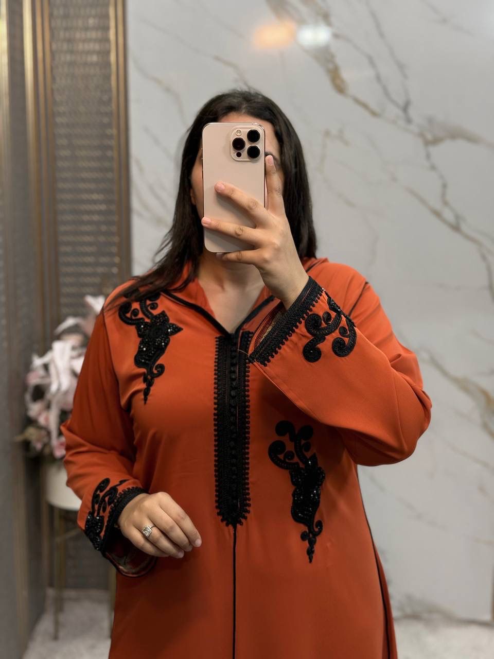 Luxury Moroccan Djellaba with Hand-Embroidered Design - Crafted by Top Moroccan Designers