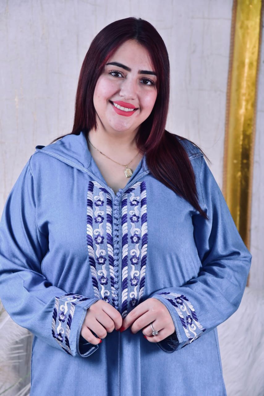 Luxury Moroccan Jellaba with Hand-Embroidered Design - Crafted by Top Moroccan Designers